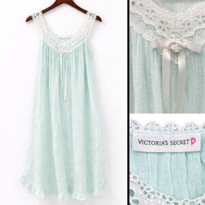 Vintage Y2K Victoria’s Secret Nightgown Cotton Floral Lace Cottagecore Prairie